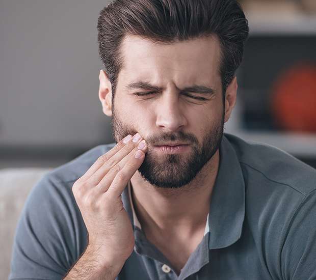 Grand Rapids Can a Cracked Tooth be Saved with a Root Canal and Crown
